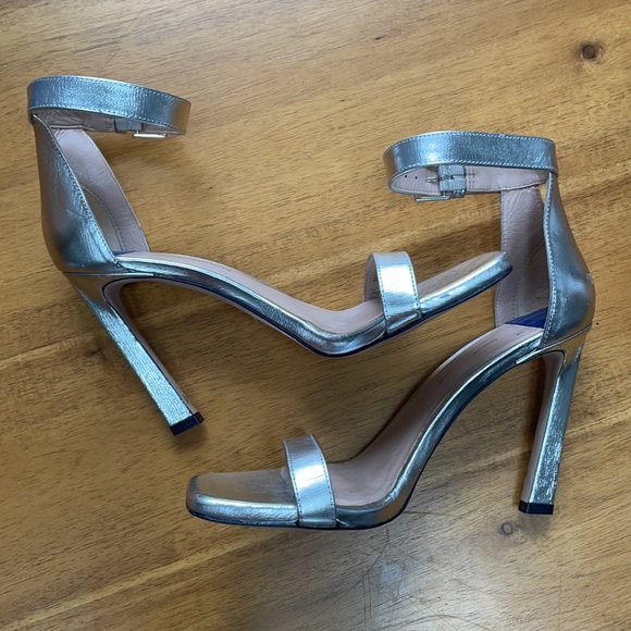 Stuart Weitzman silver heel, worn once - Picture 2 of 5